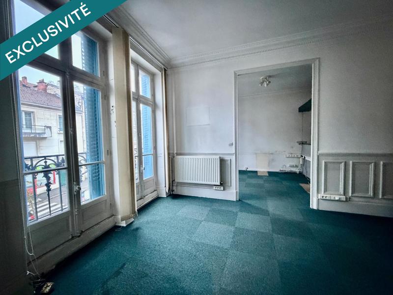 Appartement - 144 m² - 6 pièces