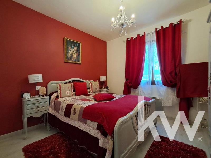 Maison - 93 m² - 4 pièces