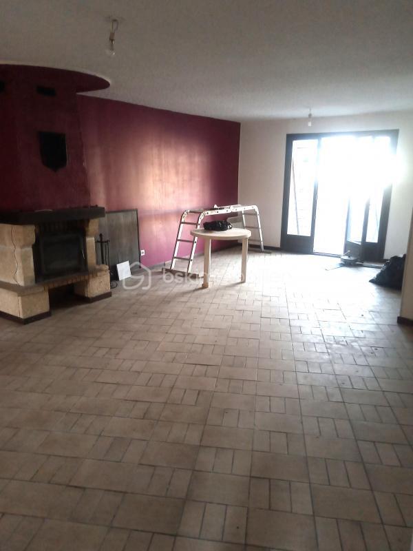 Maison - 121 m² - 6 pièces