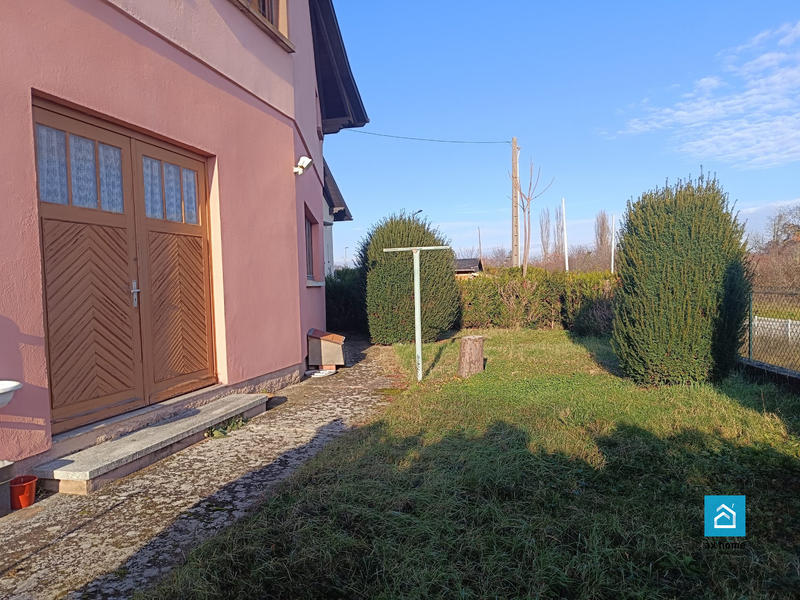 Maison - 210 m² - 7 pièces