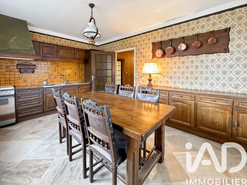 Maison - 192 m² - 6 pièces