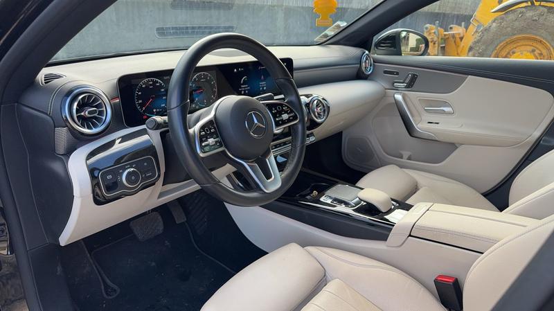 Mercedes Classe a II 200 163 7g-Dct Progressive Line - Automatique Toit ouvrant