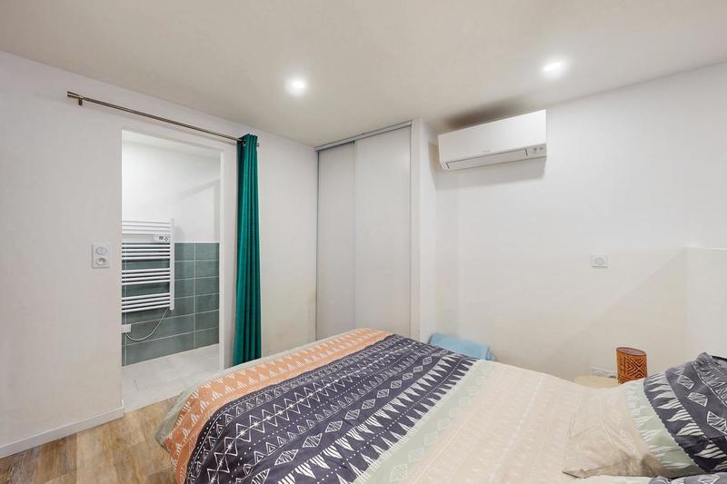 Studio - 40 m² - 1 pièce