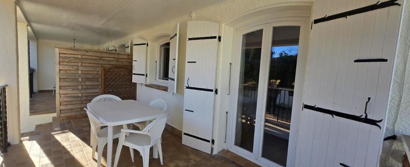 Villa - 215 m² - 12 pièces