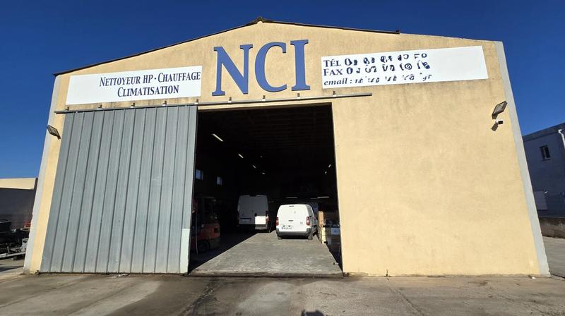 Bureau - 465 m² - 7 pièces