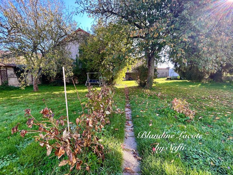 Maison - 296 m² - 12 pièces