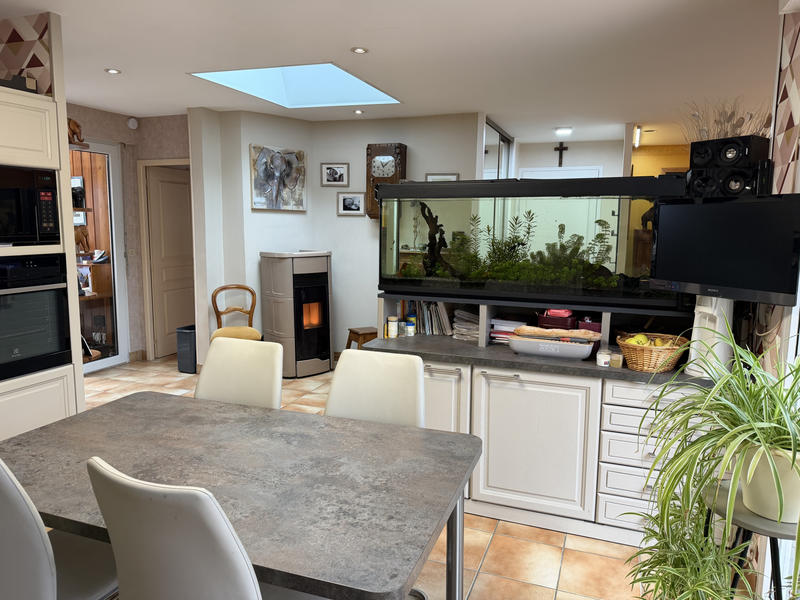 Maison - 115 m² - 6 pièces