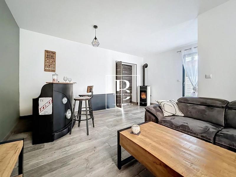 Maison - 98 m² - 3 pièces