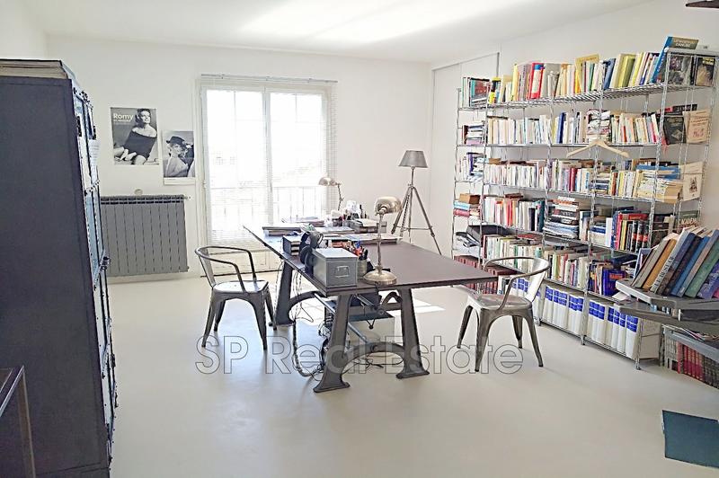 Maison de village - 255 m² - 6 pièces