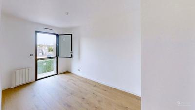 Appartement - 97 m² - 4 pièces