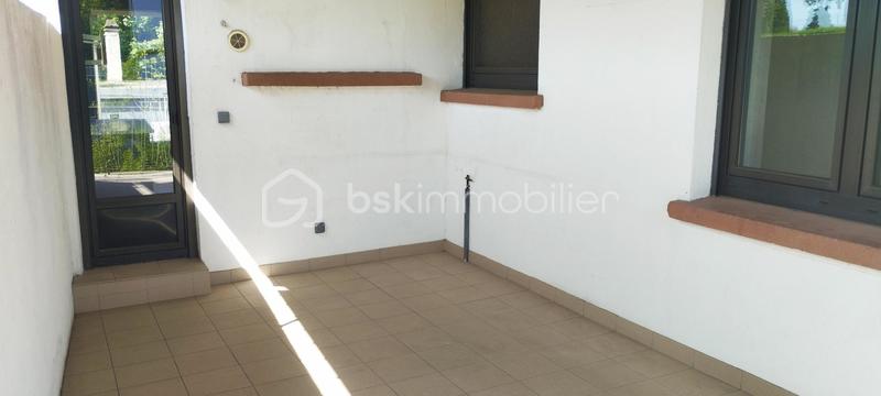 Immeuble - 242 m² - 12 pièces