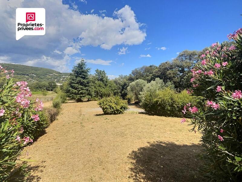 Maison - 190 m² - 5 pièces