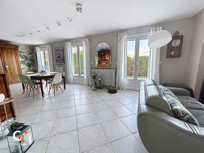 Maison - 127 m² - 6 pièces