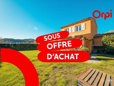 Maison - 81 m² - 3 pièces