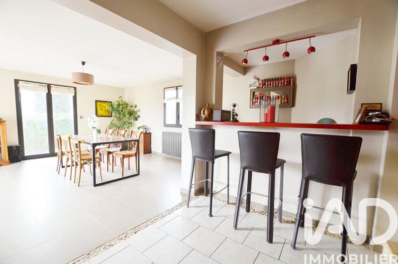 Maison - 165 m² - 8 pièces