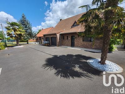 Maison - 165 m² - 9 pièces