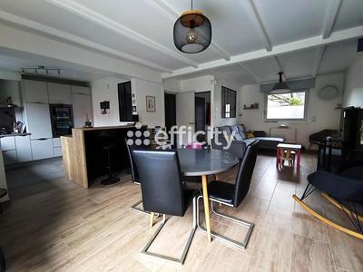 Pavillon - 95 m² - 5 pièces