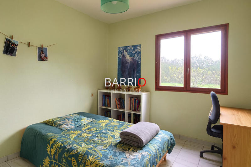 Villa - 102 m² - 5 pièces