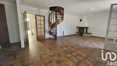 Maison - 111 m² - 6 pièces