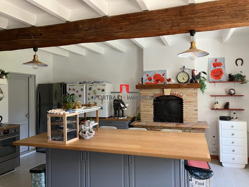 Maison - 189 m² - 7 pièces