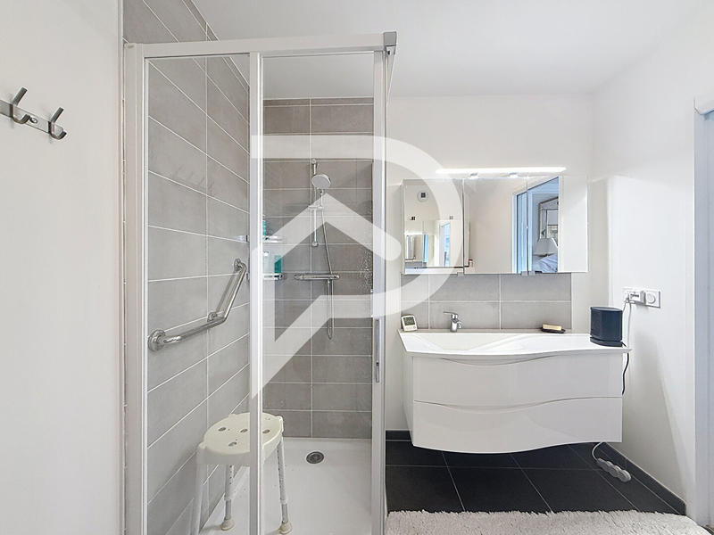 Appartement - 86 m² - 3 pièces