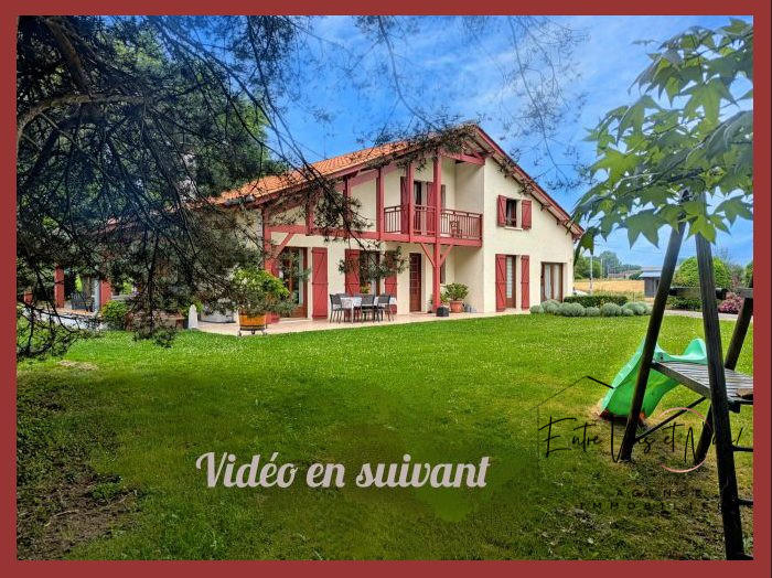 Maison - 186 m² - 7 pièces