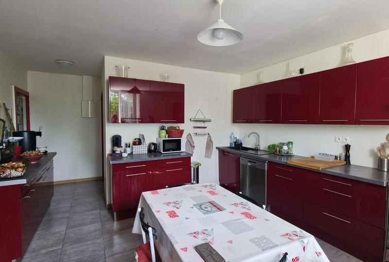 Maison - 532 m² - 10 pièces