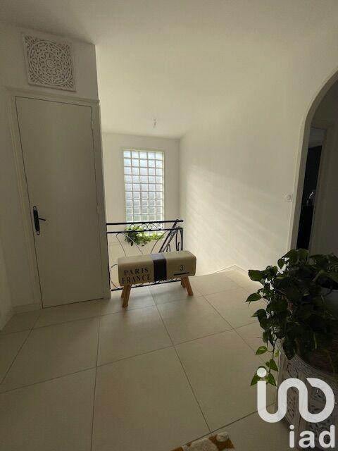 Maison - 176 m² - 8 pièces