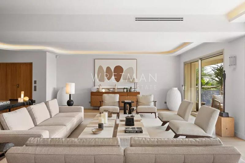 Villa - 315 m² - 7 pièces