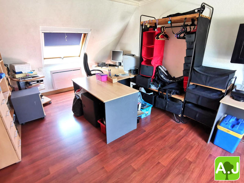 Maison - 109 m² - 6 pièces