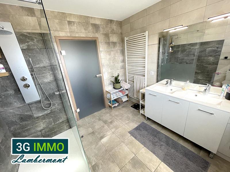 Maison - 96 m² - 4 pièces