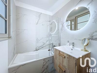 Appartement - 93 m² - 4 pièces