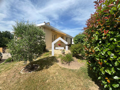 Maison - 101 m² - 5 pièces