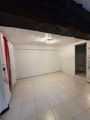 Studio - 33 m² - 1 pièce
