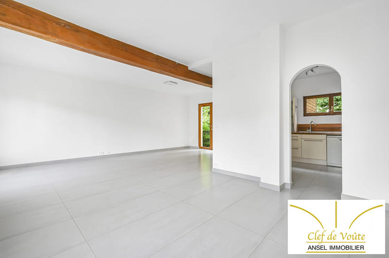 Maison - 152 m² - 6 pièces