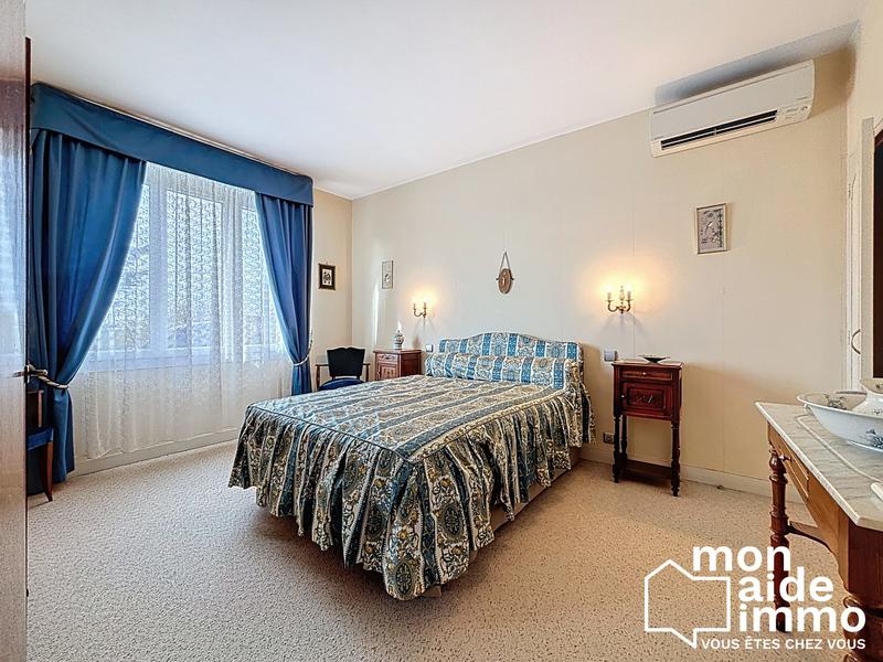 Maison - 160 m² - 6 pièces