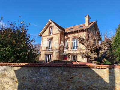 Maison - 112 m² - 5 pièces
