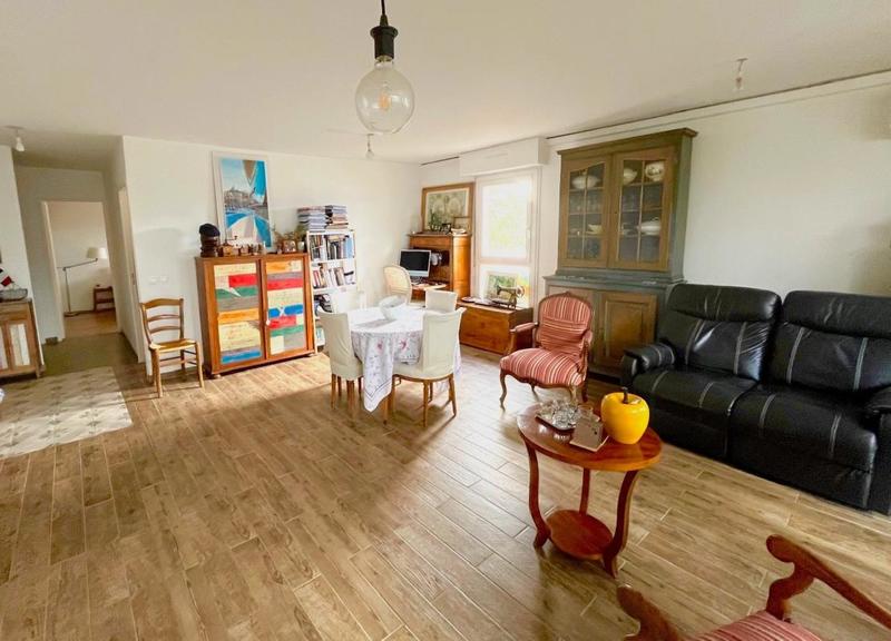 Appartement - 76 m² - 3 pièces