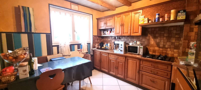 Maison - 92 m² - 5 pièces