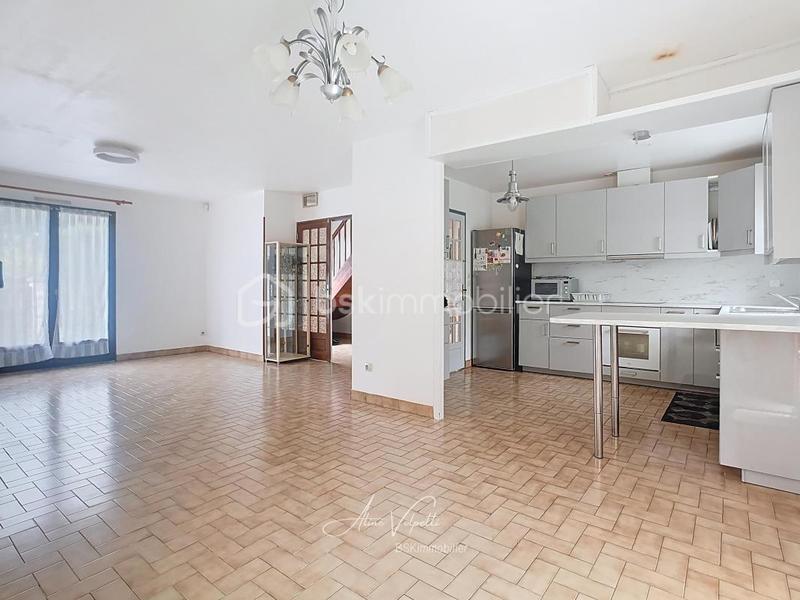 Maison - 126 m² - 7 pièces