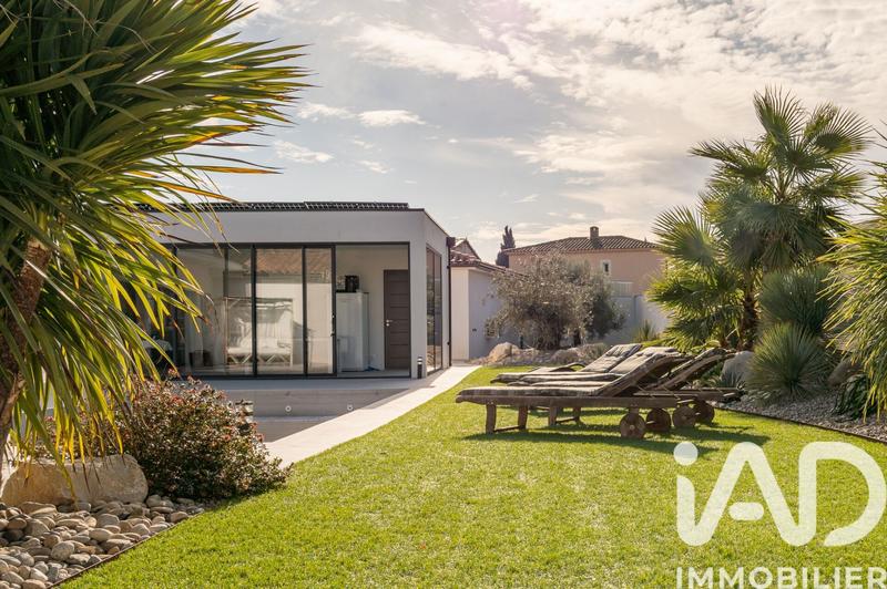 Maison - 196 m² - 6 pièces