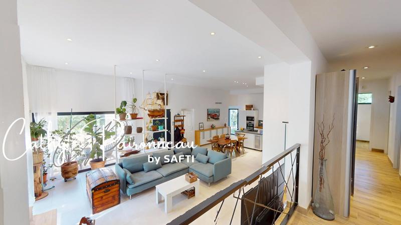 Maison - 147 m² - 6 pièces