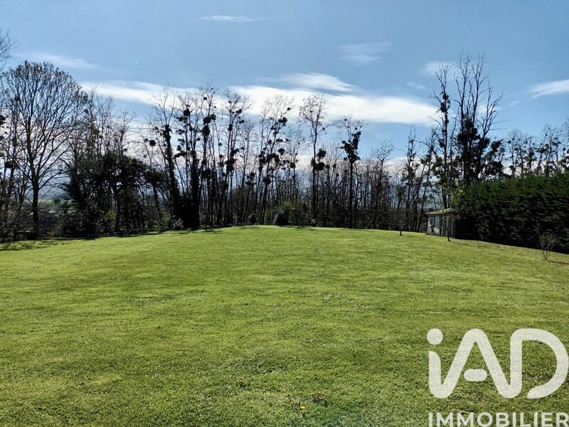 Maison - 147 m² - 5 pièces