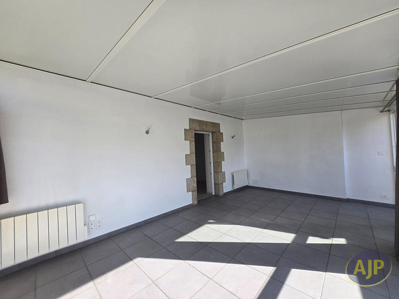 Maison - 89 m² - 5 pièces