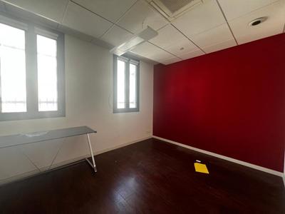 Bureau - 266 m² - 2 pièces
