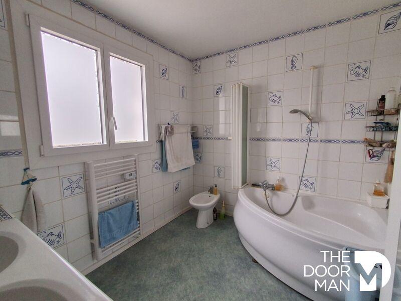 Maison - 107 m² - 6 pièces