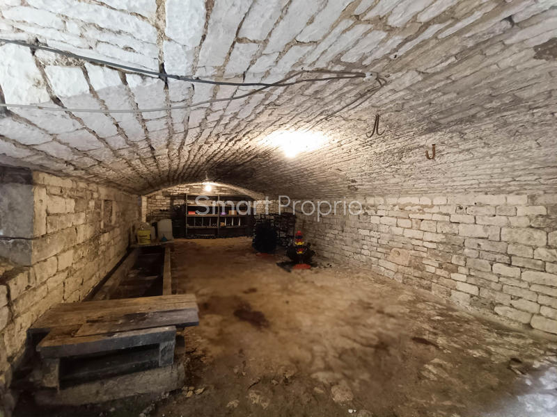 Propriété - 267 m² - 12 pièces