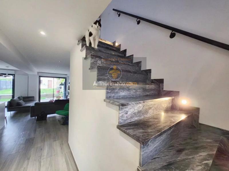 Maison - 128 m² - 7 pièces