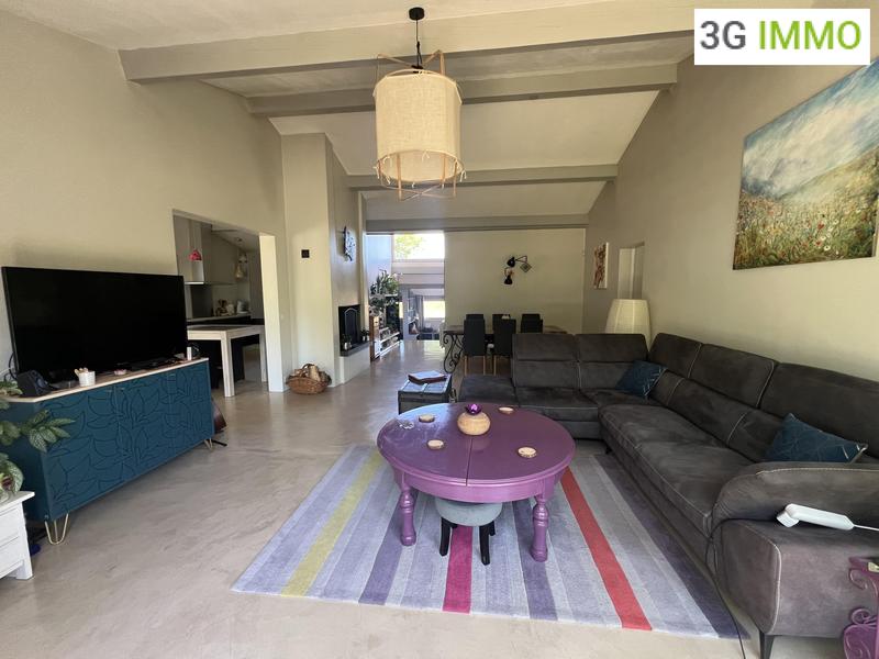 Maison - 158 m² - 6 pièces