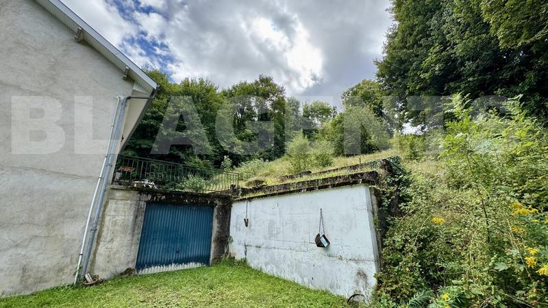 Maison - 120 m² - 9 pièces